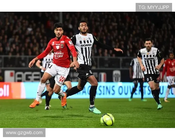 法甲赛季变化及重要赛事调整分析