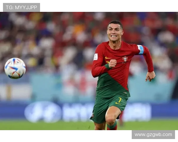 C罗宣布将在世界杯后正式退役,结束辉煌职业生涯 C罗宣布将在世界杯后正式退役,结束辉煌职业生涯