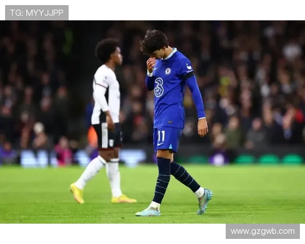 法尔克赛后与裁判对峙遭停赛一场并罚款八千英镑